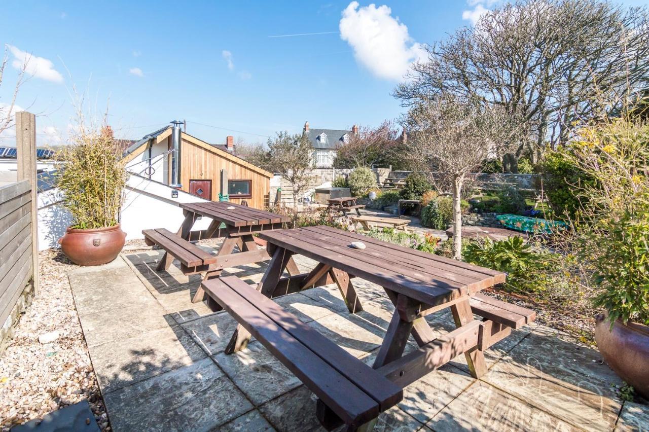 Manorbier Castle Inn Sunset Room Exterior photo