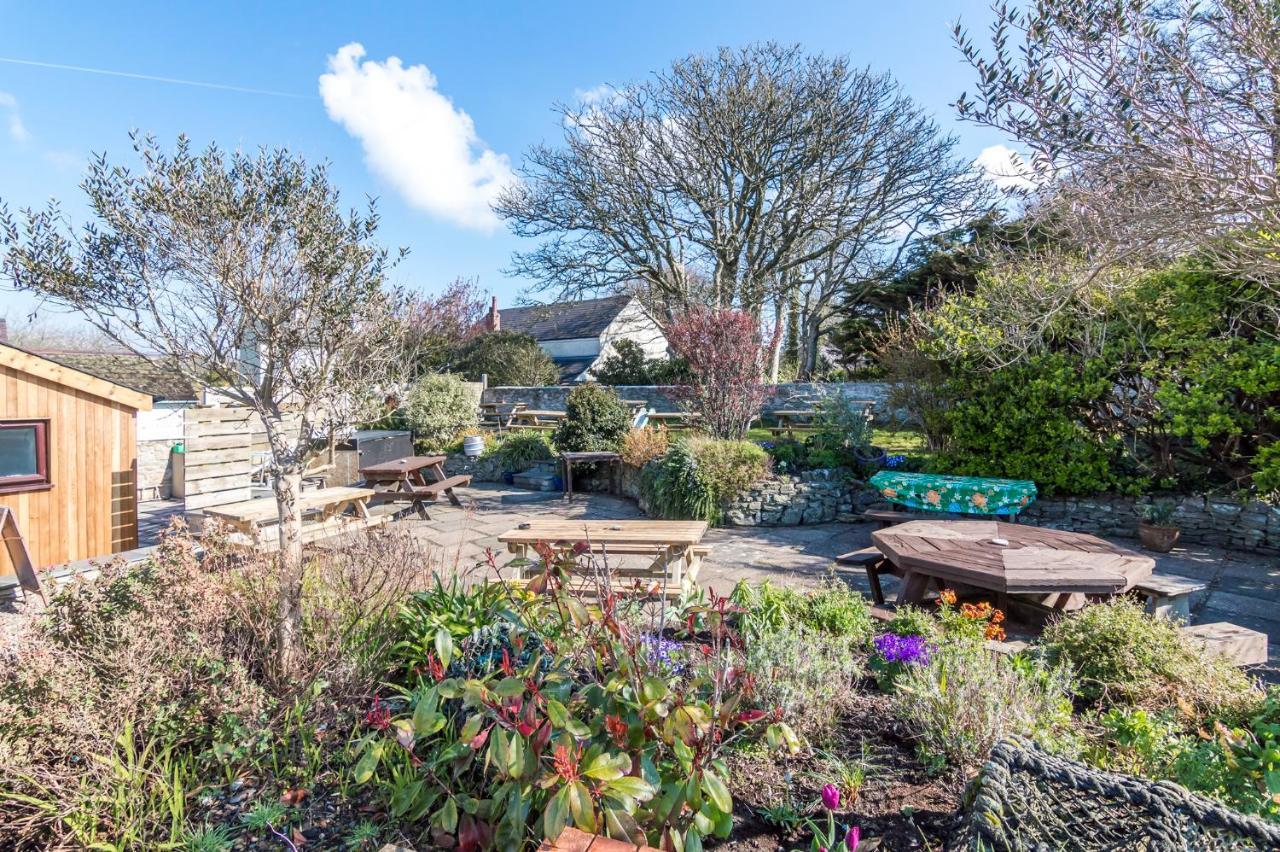 Manorbier Castle Inn Sunset Room Exterior photo
