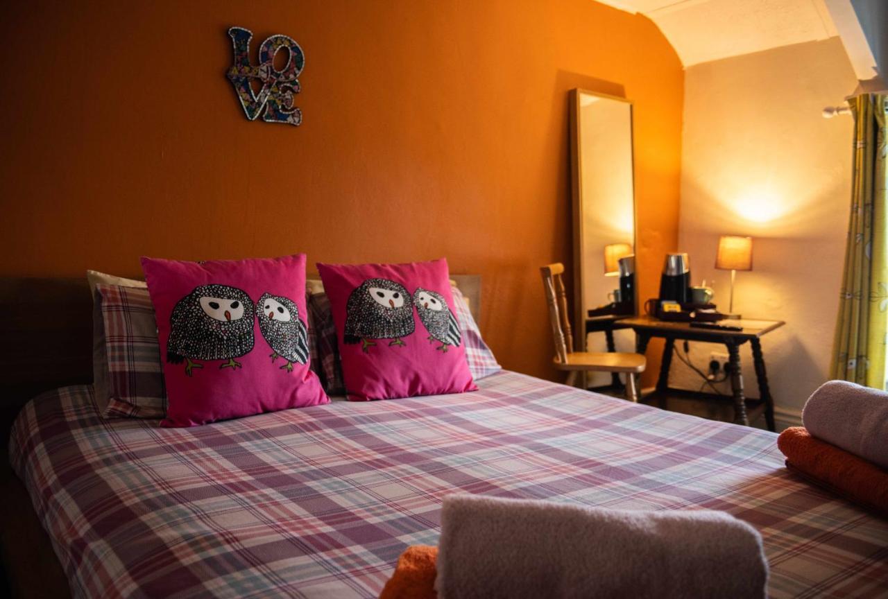 Manorbier Castle Inn Sunset Room Exterior photo