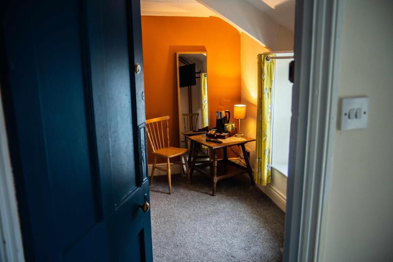 Manorbier Castle Inn Sunset Room Exterior photo