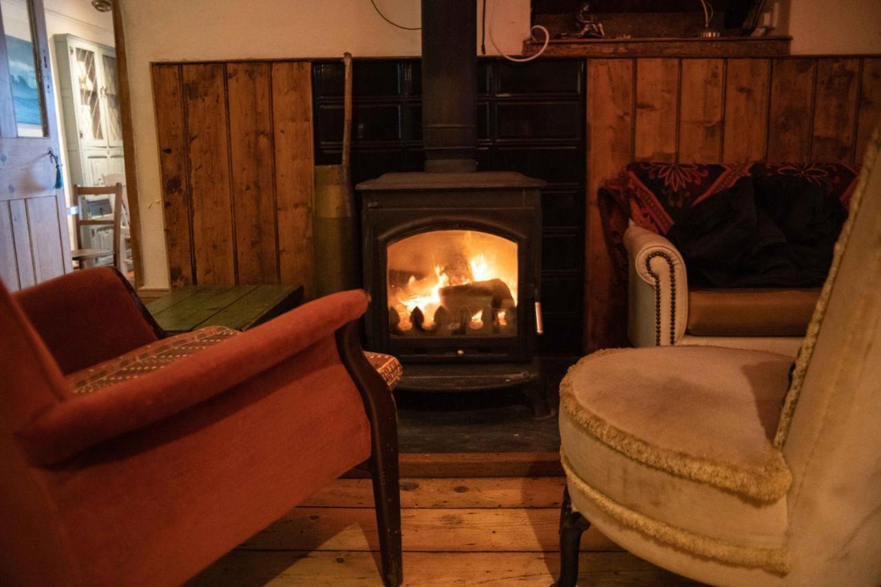 Manorbier Castle Inn Sunset Room Exterior photo