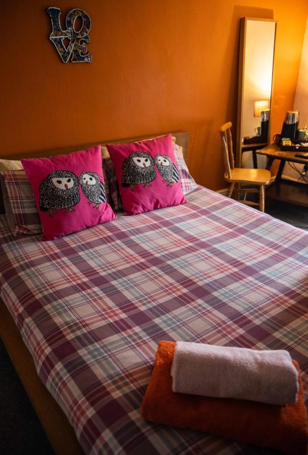 Manorbier Castle Inn Sunset Room Exterior photo