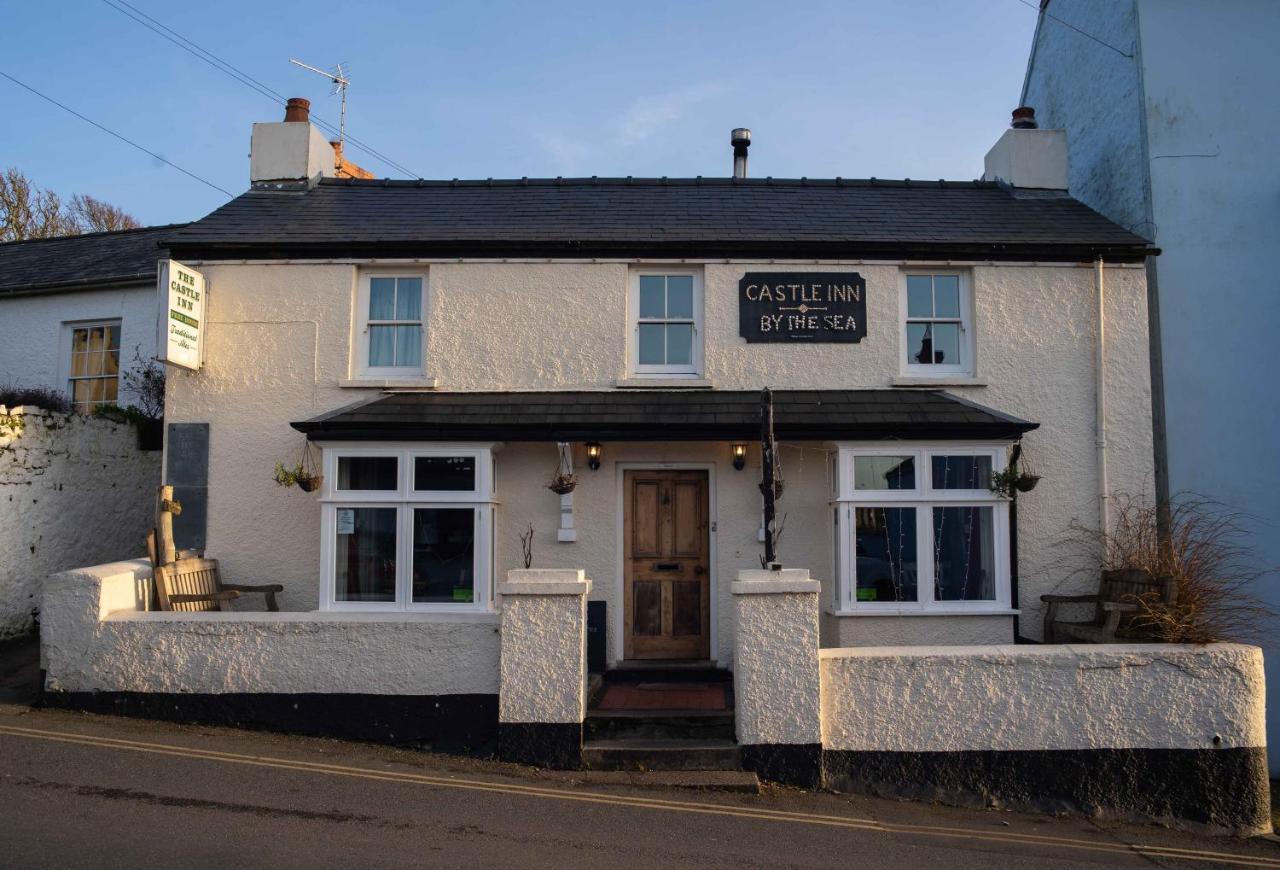 Manorbier Castle Inn Sunset Room Exterior photo